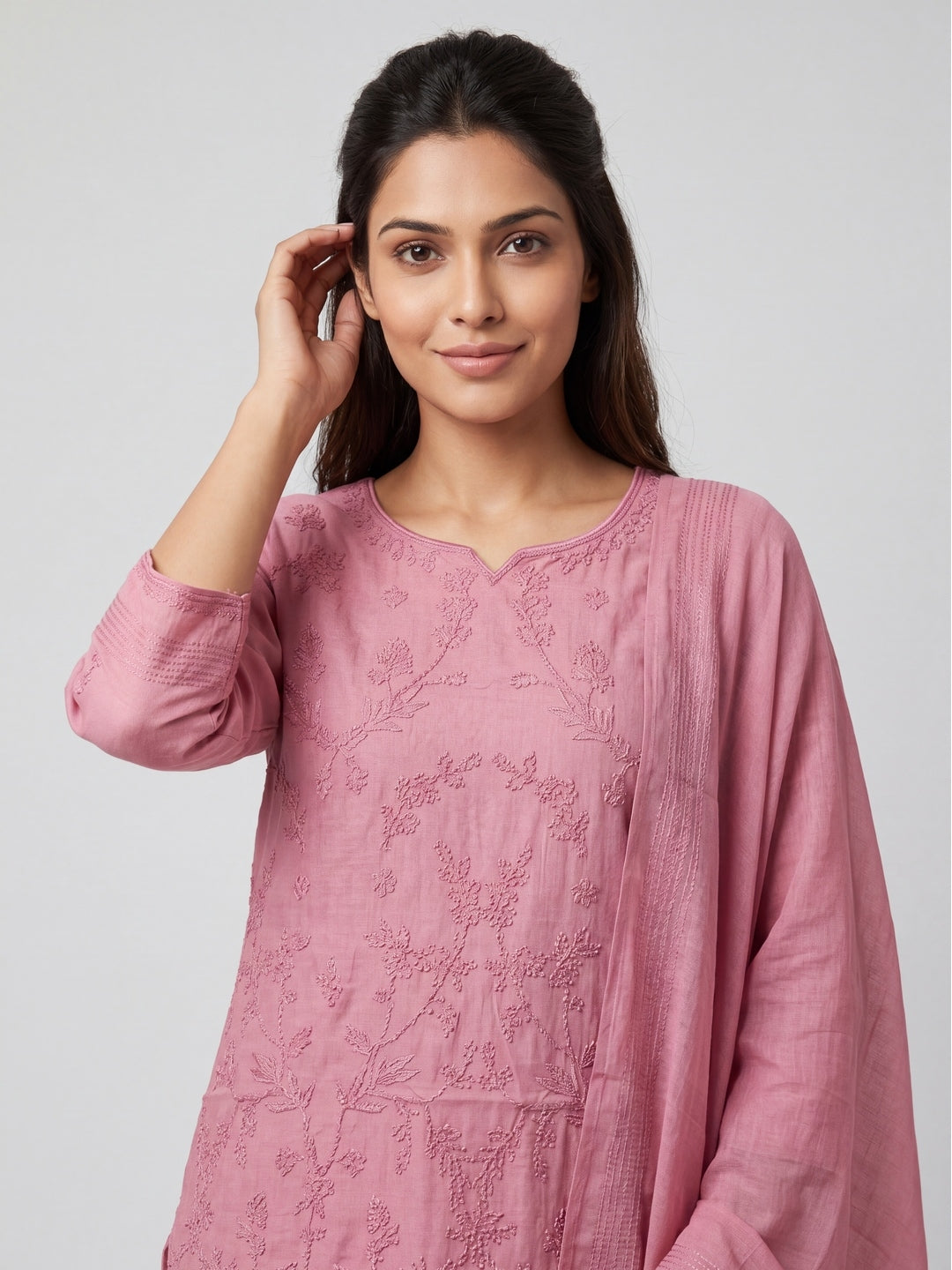 UNSTITCHED-0457