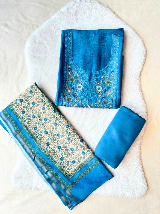 UNSTITCHED-0458