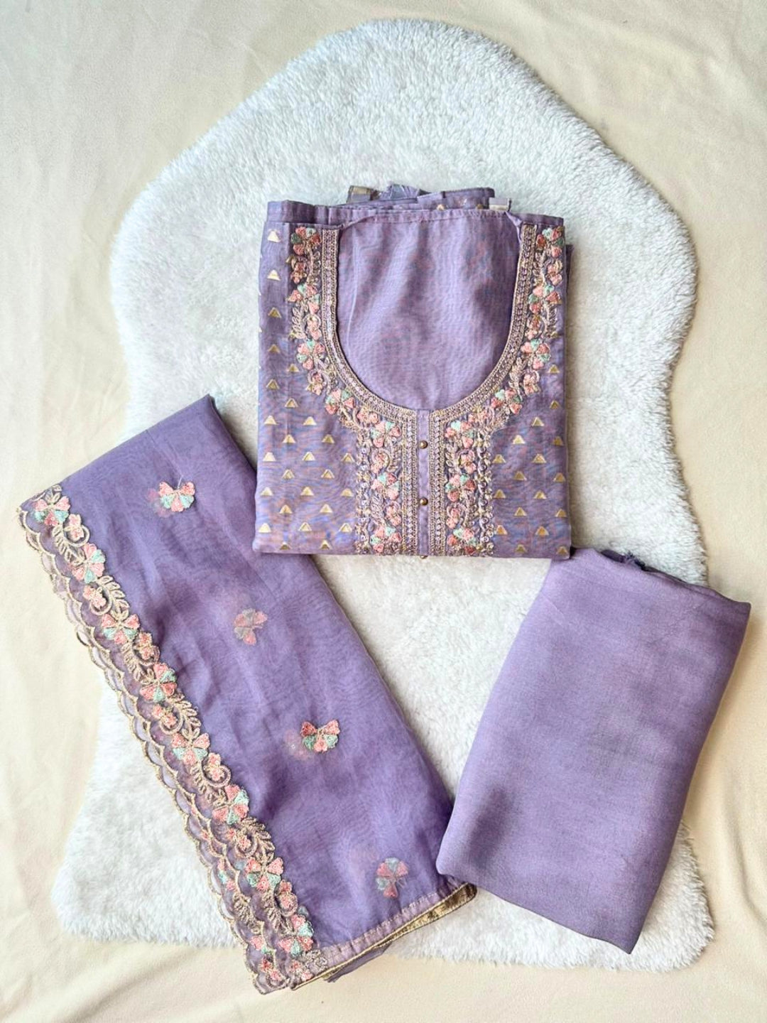 UNSTITCHED SUIT-285
