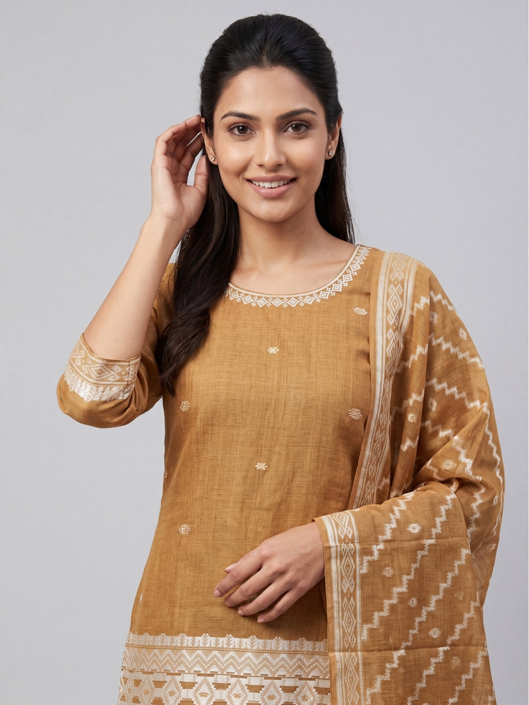 UNSTITCHED-317