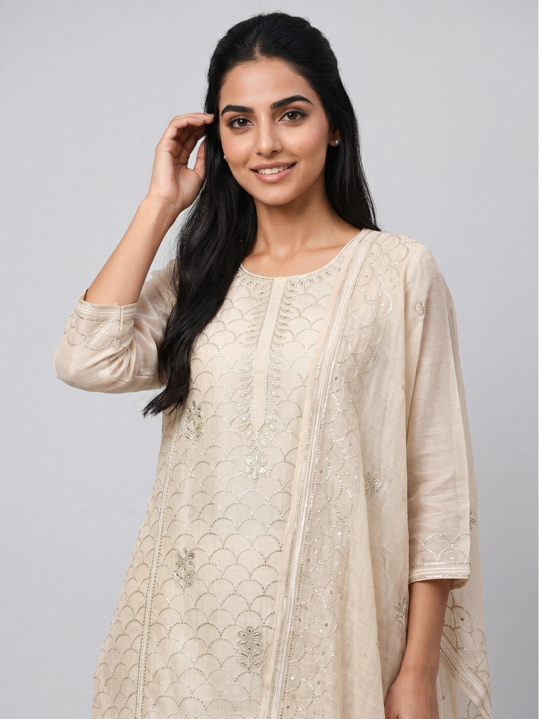 UNSTITCHED-322