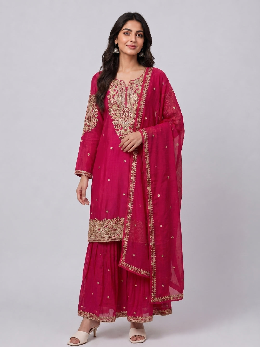Diwali Suits for Women in Dubai – New arrivals at Mumbai Bazar 2009! Trusted since 2009. Shop today before festive stock runs out.
