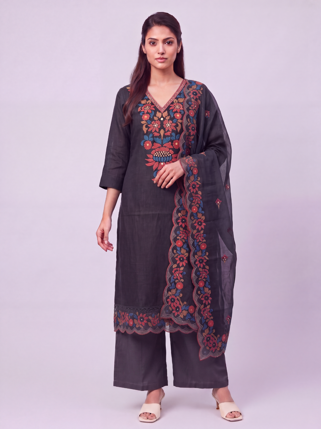 UNSTITCHED-349