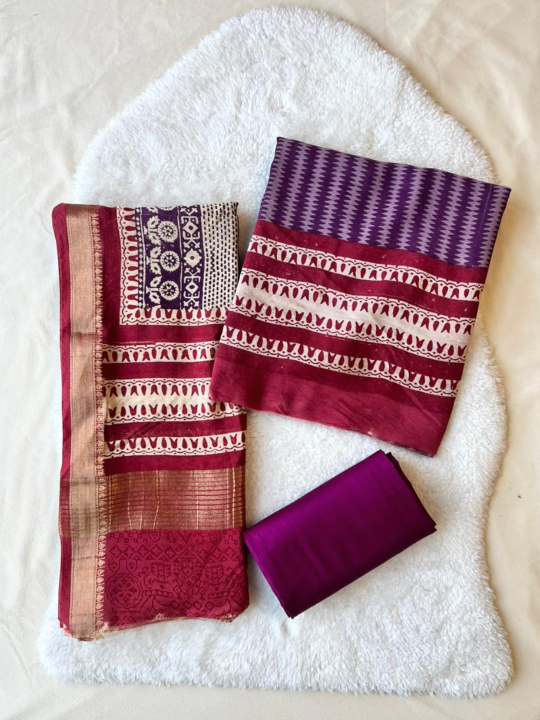 UNSTITCHED-506