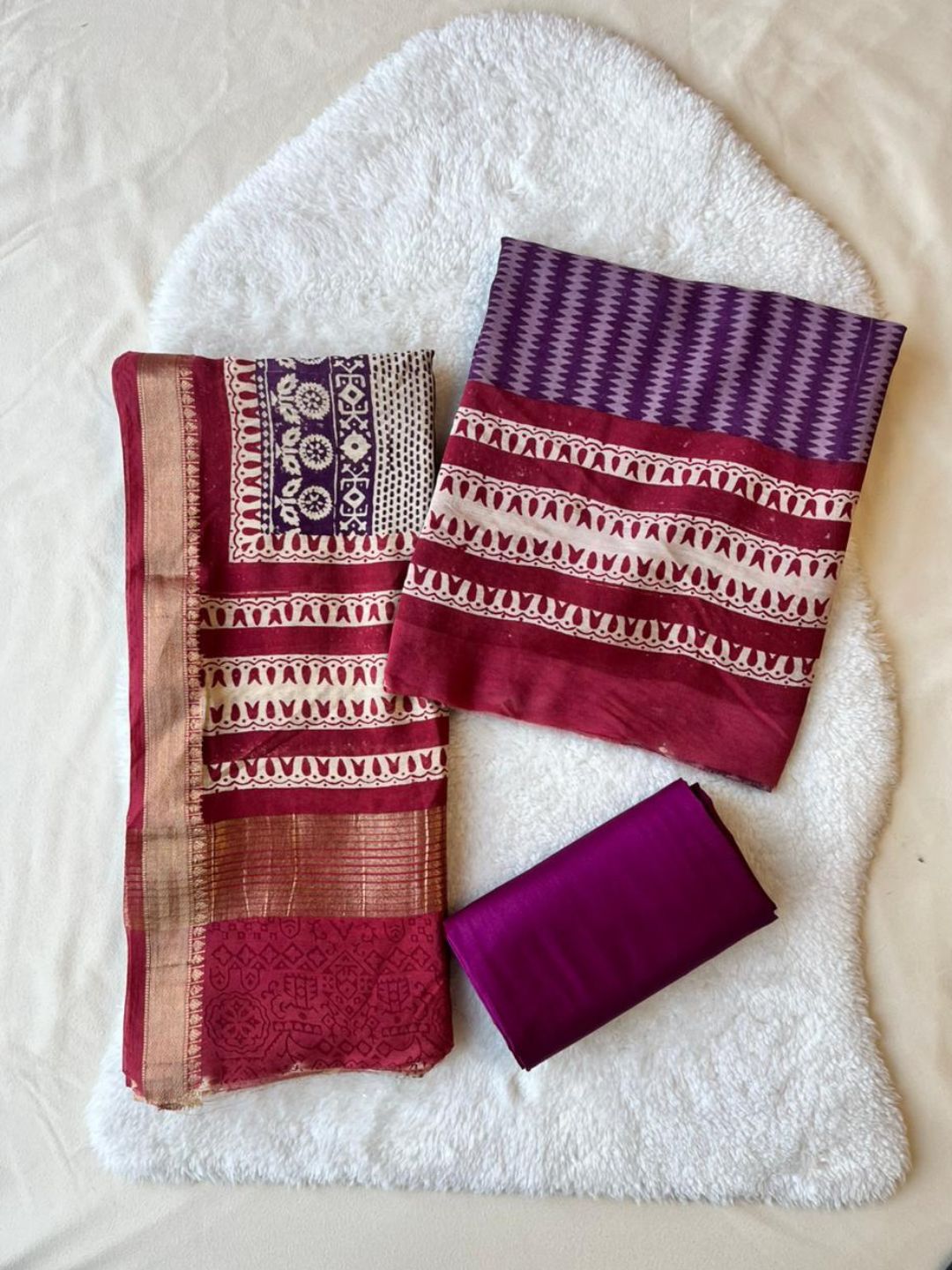 UNSTITCHED-506