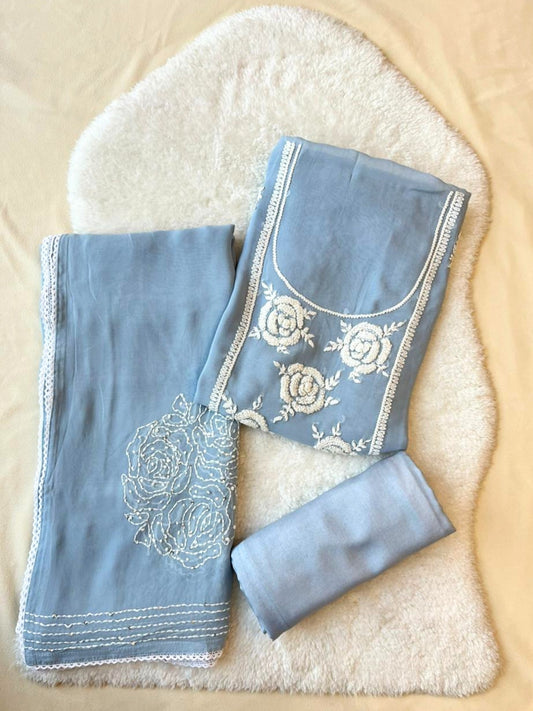 UNSTITCHED-587