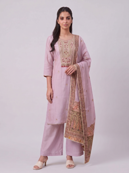 UNSTITCHED-628
