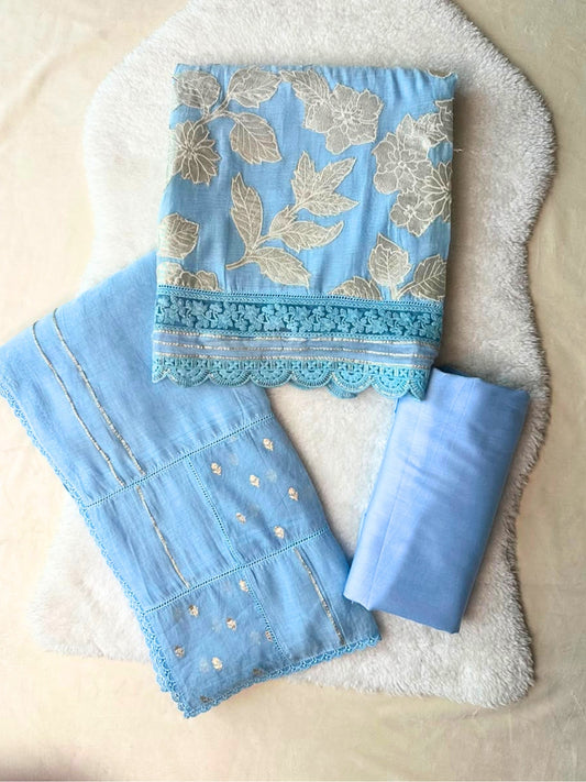 UNSTITCHED-833