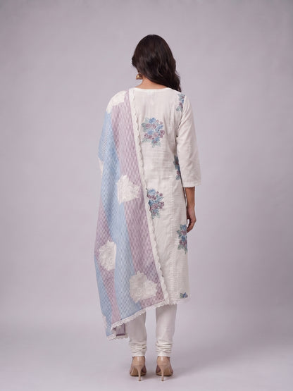 UNSTITCHED-839