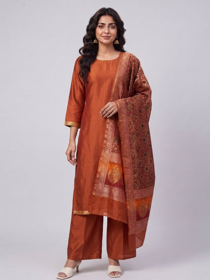 UNSTITCHED-859