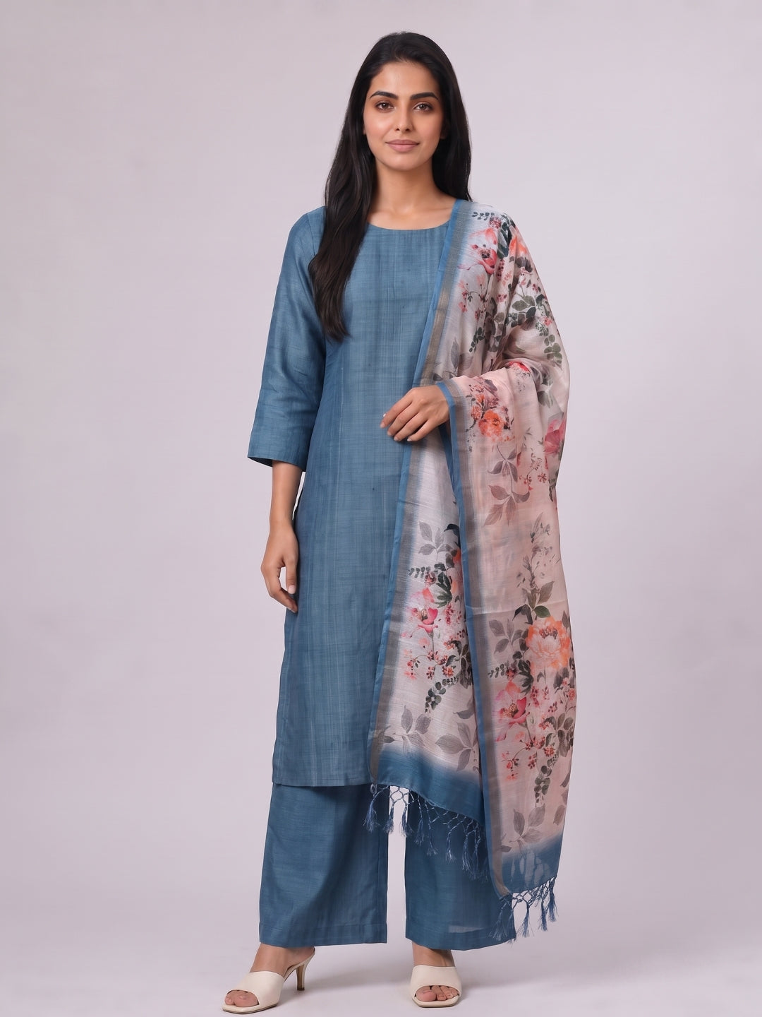 UNSTITCHED-862