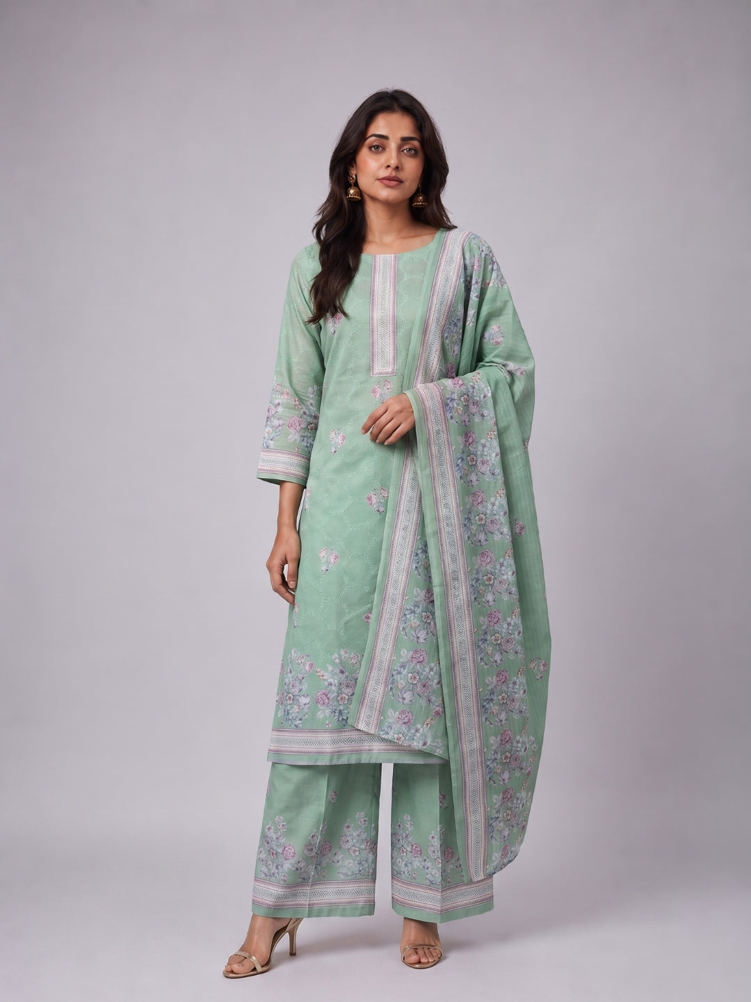 UNSTITCHED-873