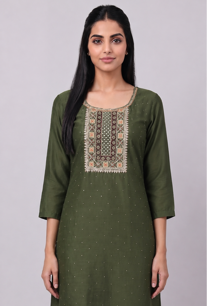 UNSTITCHED-513