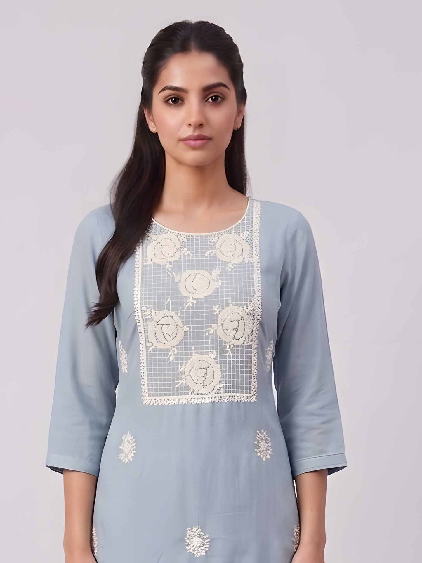 UNSTITCHED-587