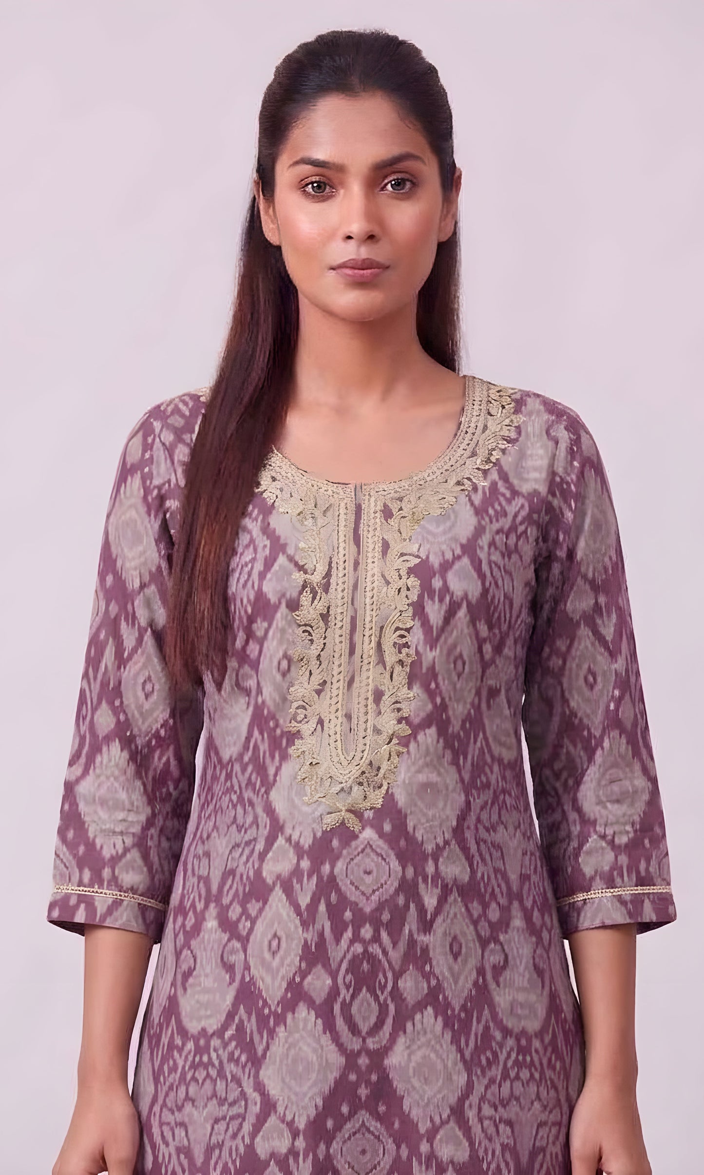UNSTITCHED-0481